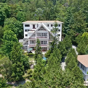 Hotel Meraki Holistic Wellness Retreat Kathmandu